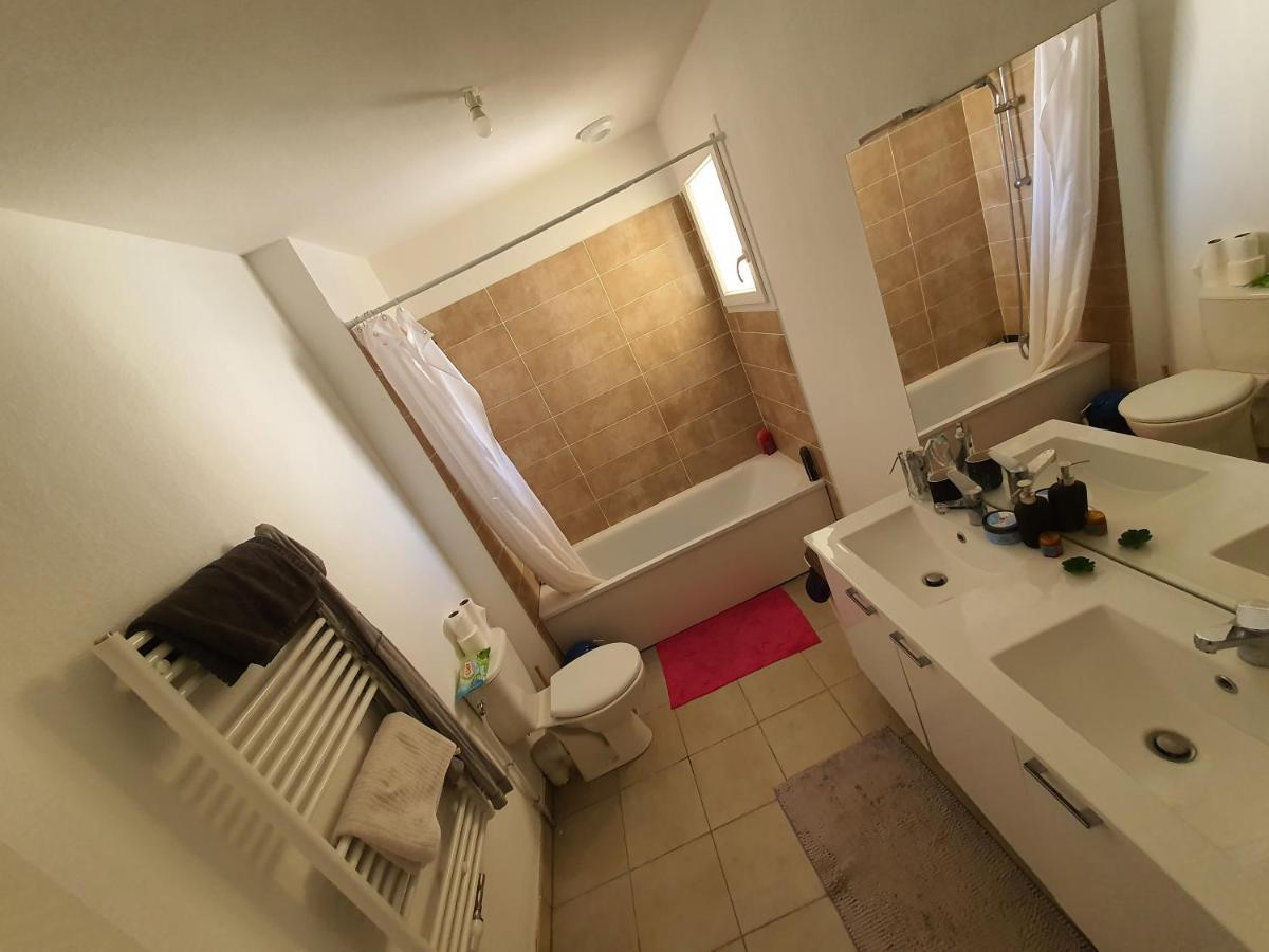 Chambre 11M2 Dans Maison Toute Equipee Tresses Exteriör bild